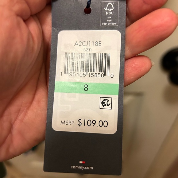 Tommy Hilfiger NWT Sz 8 Navy Blue & Multi Color Floral Dress - Picture 3 of 15